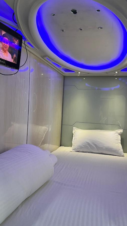 Astropods Hotel Mumbai Luaran gambar