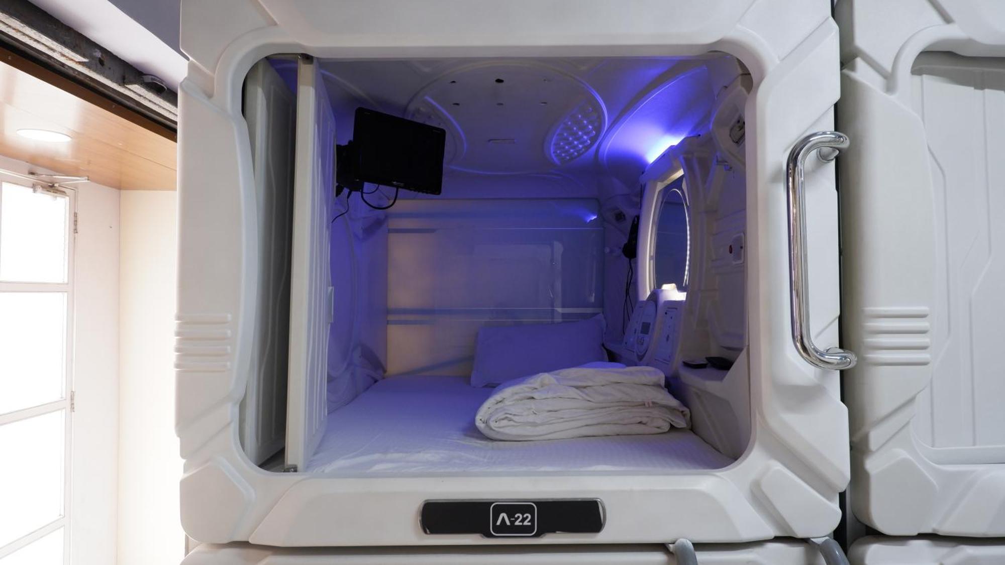 Astropods Hotel Mumbai Luaran gambar